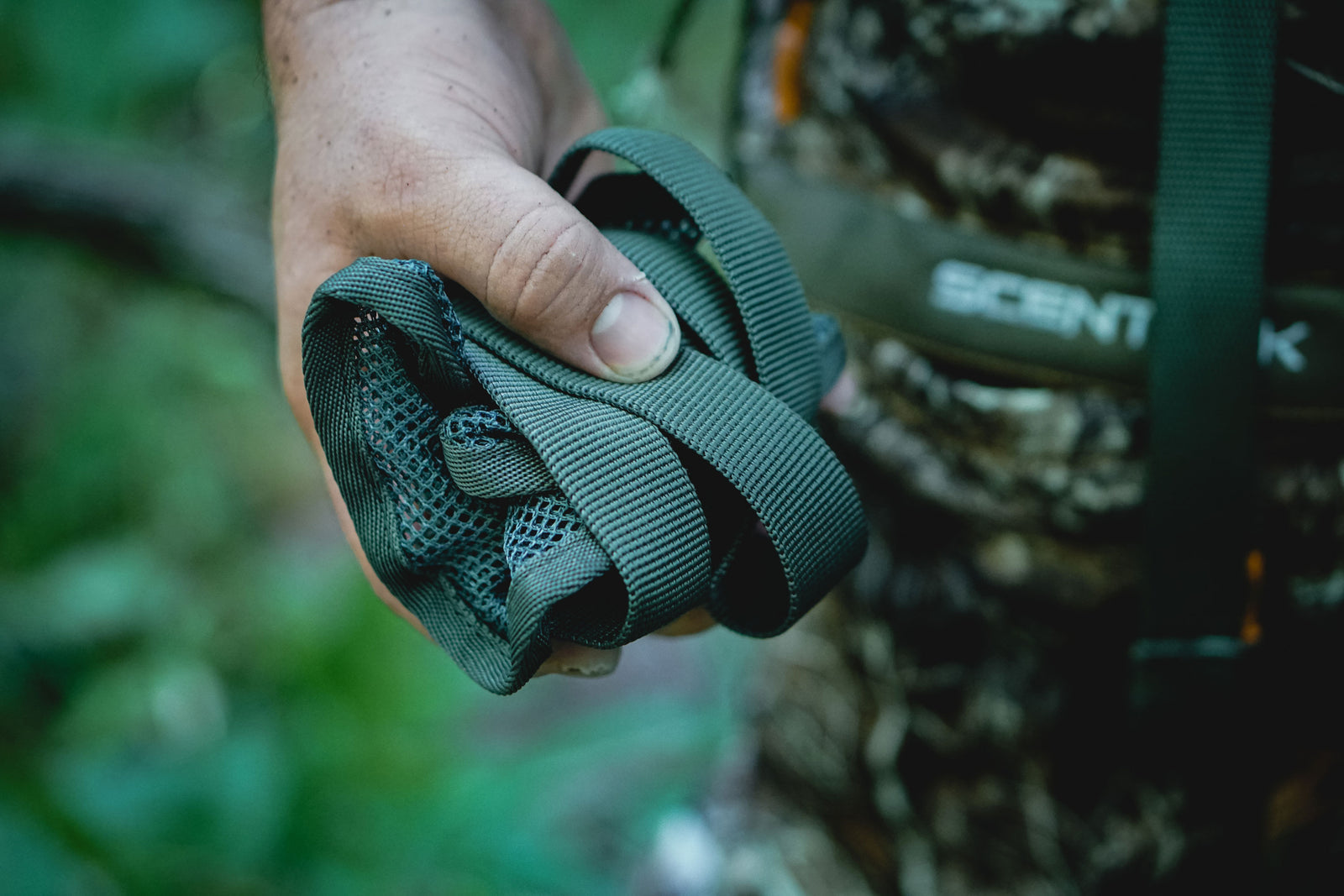 Covert Ultra Back Band