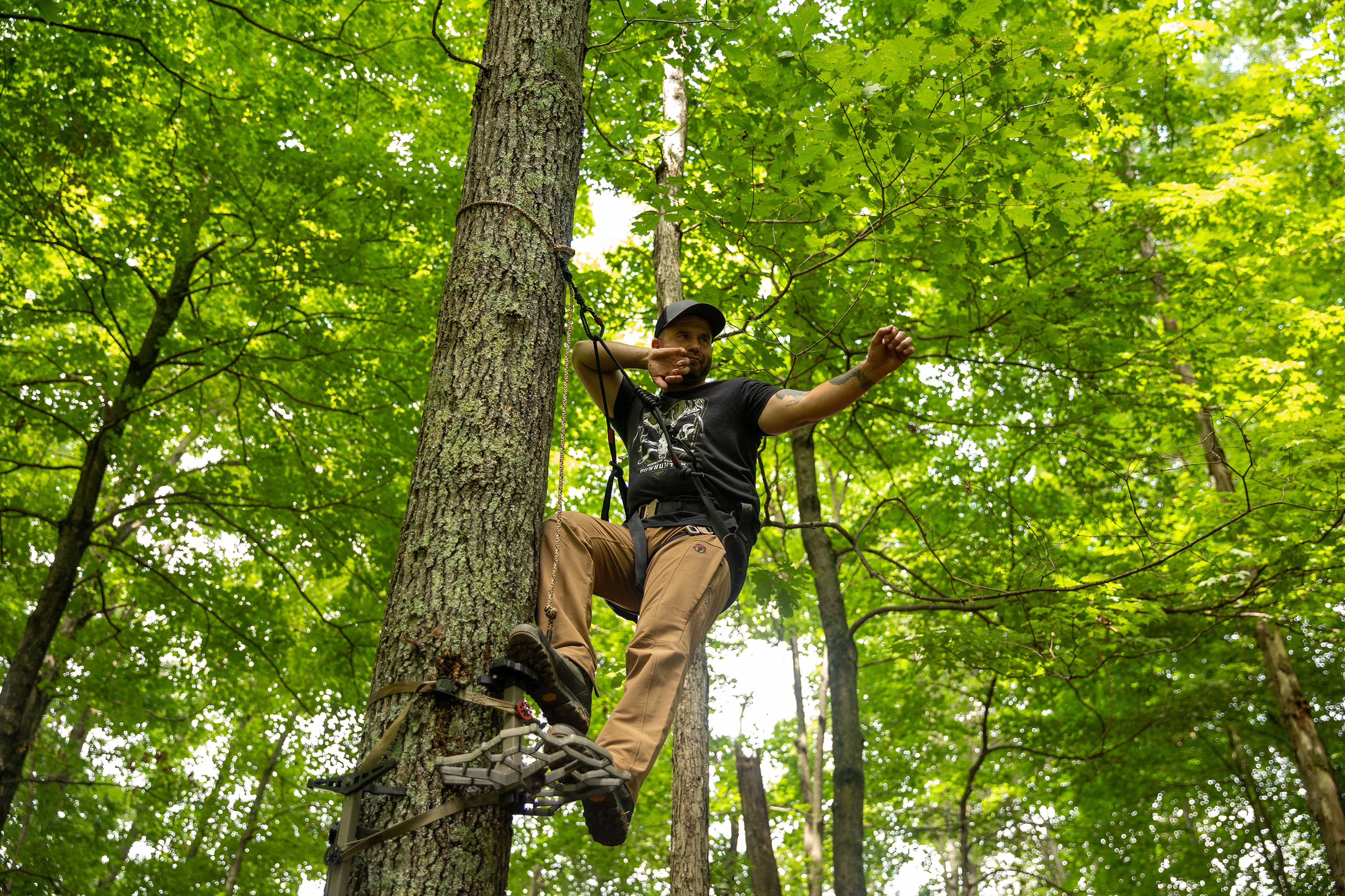 Clint Casper's CC Hunt Files Podcast - The Venatic & Mobile Hunting with Saddles